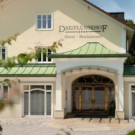 Hotel Dreifluessehof Passau Exterior photo